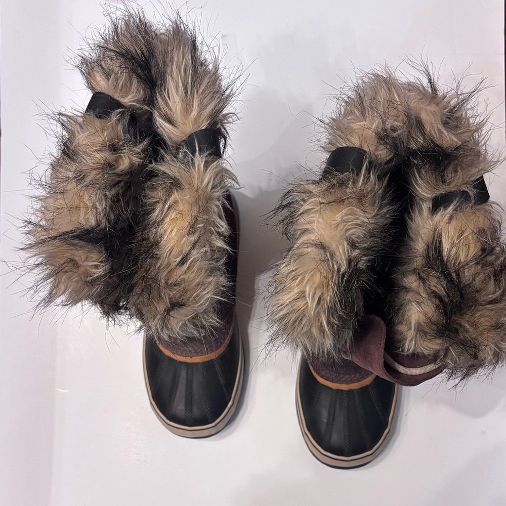 Sorel Cozy Chic Waterproof Duck Boots Faux Fur Winter Snow Boots | Size 9 - Picture 8 of 8
